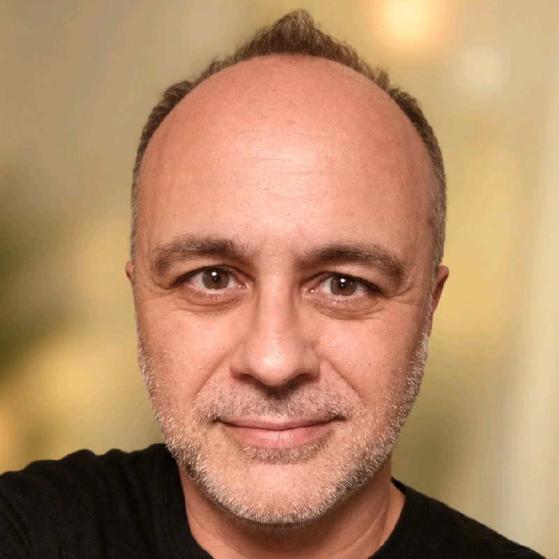 Carles Trujillo, consultor de marketing y fundador de Funnel Mind
